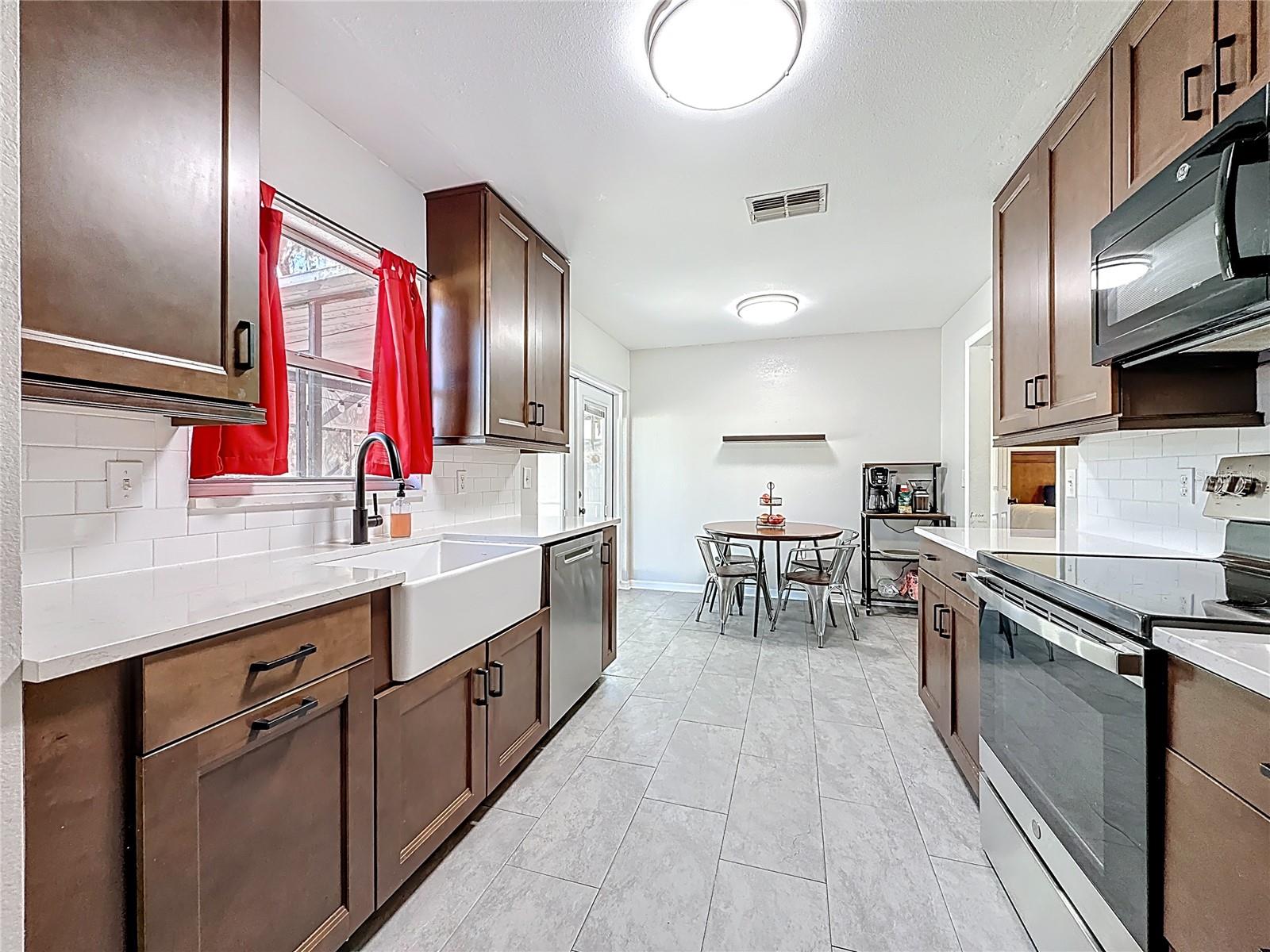 219 JENNY WAY, LAKELAND, FL, 33809