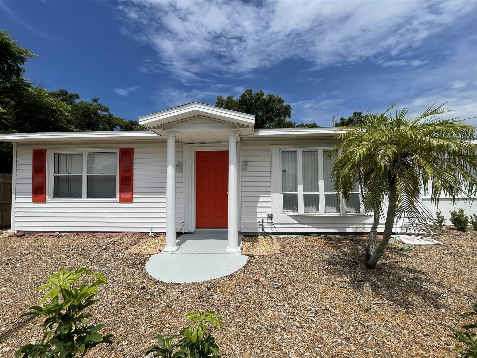 828 S TUTTLE AVE, SARASOTA, FL, 34237