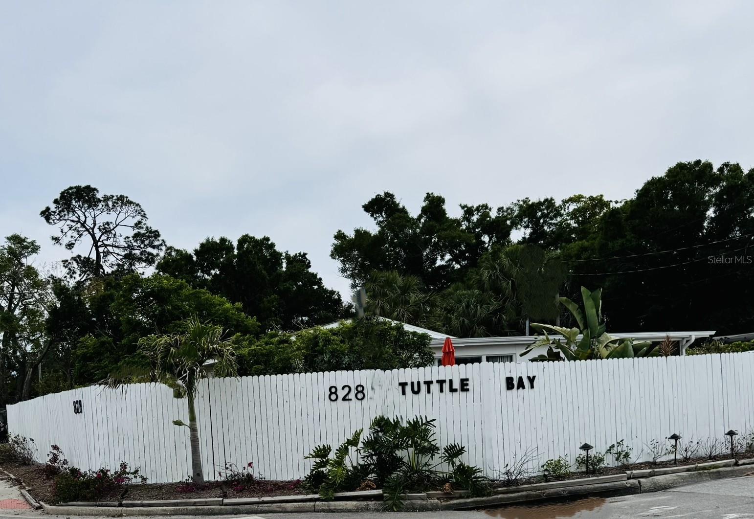 828 S TUTTLE AVE, SARASOTA, FL, 34237