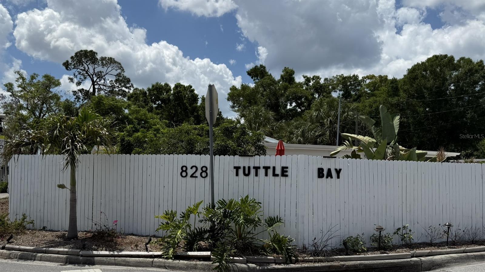 828 S TUTTLE AVE, SARASOTA, FL, 34237