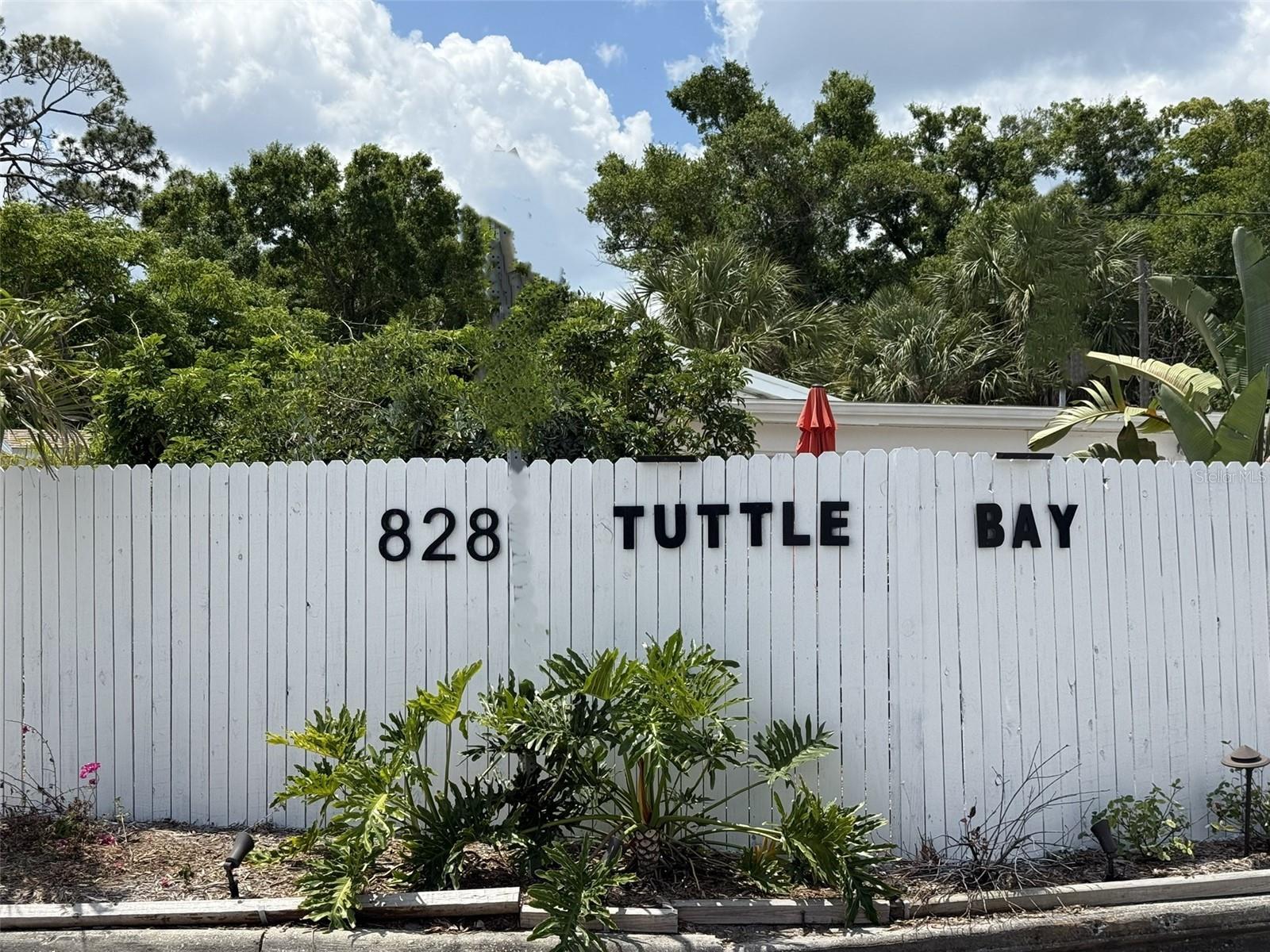 828 S TUTTLE AVE, SARASOTA, FL, 34237