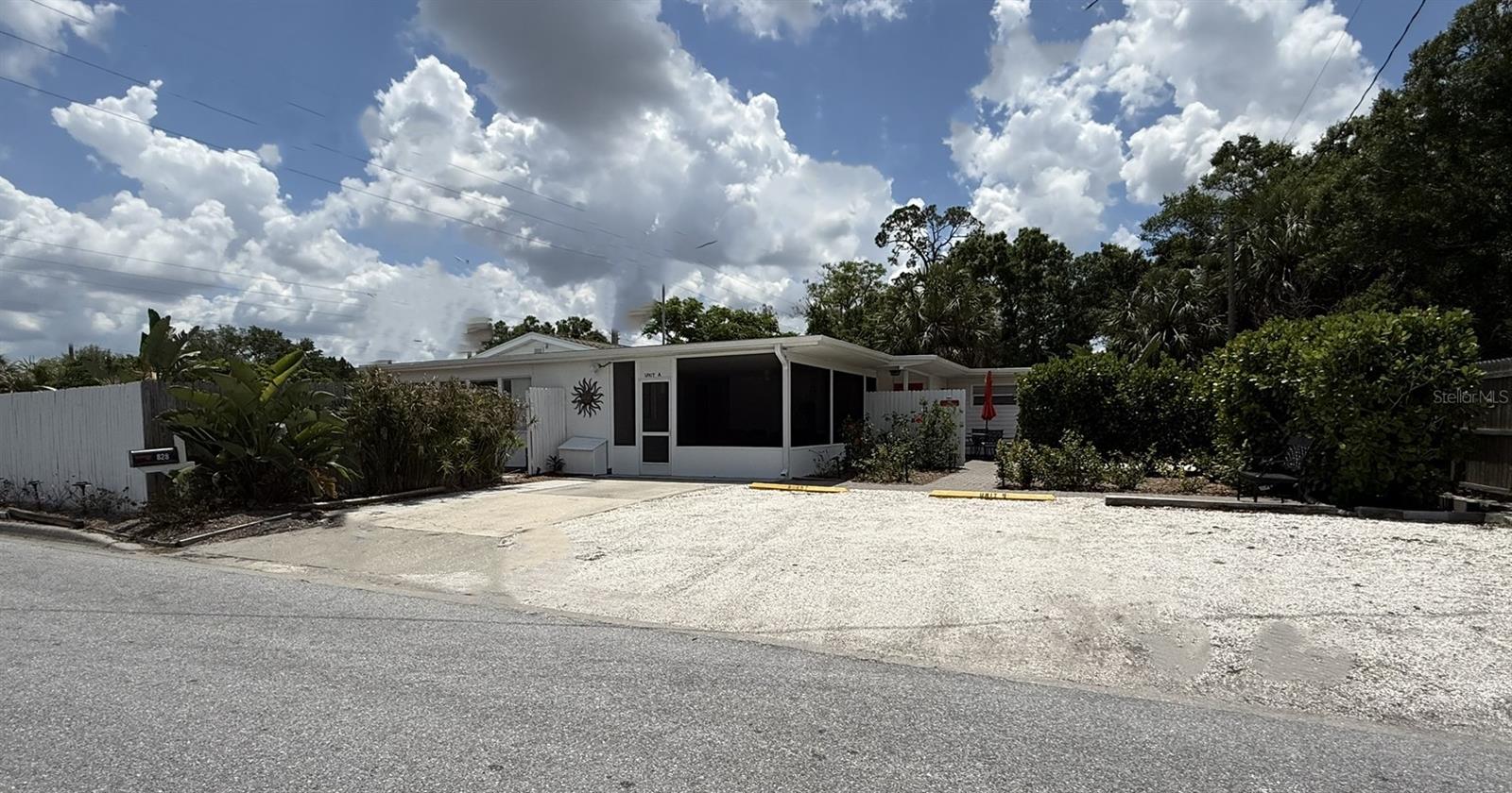 828 S TUTTLE AVE, SARASOTA, FL, 34237