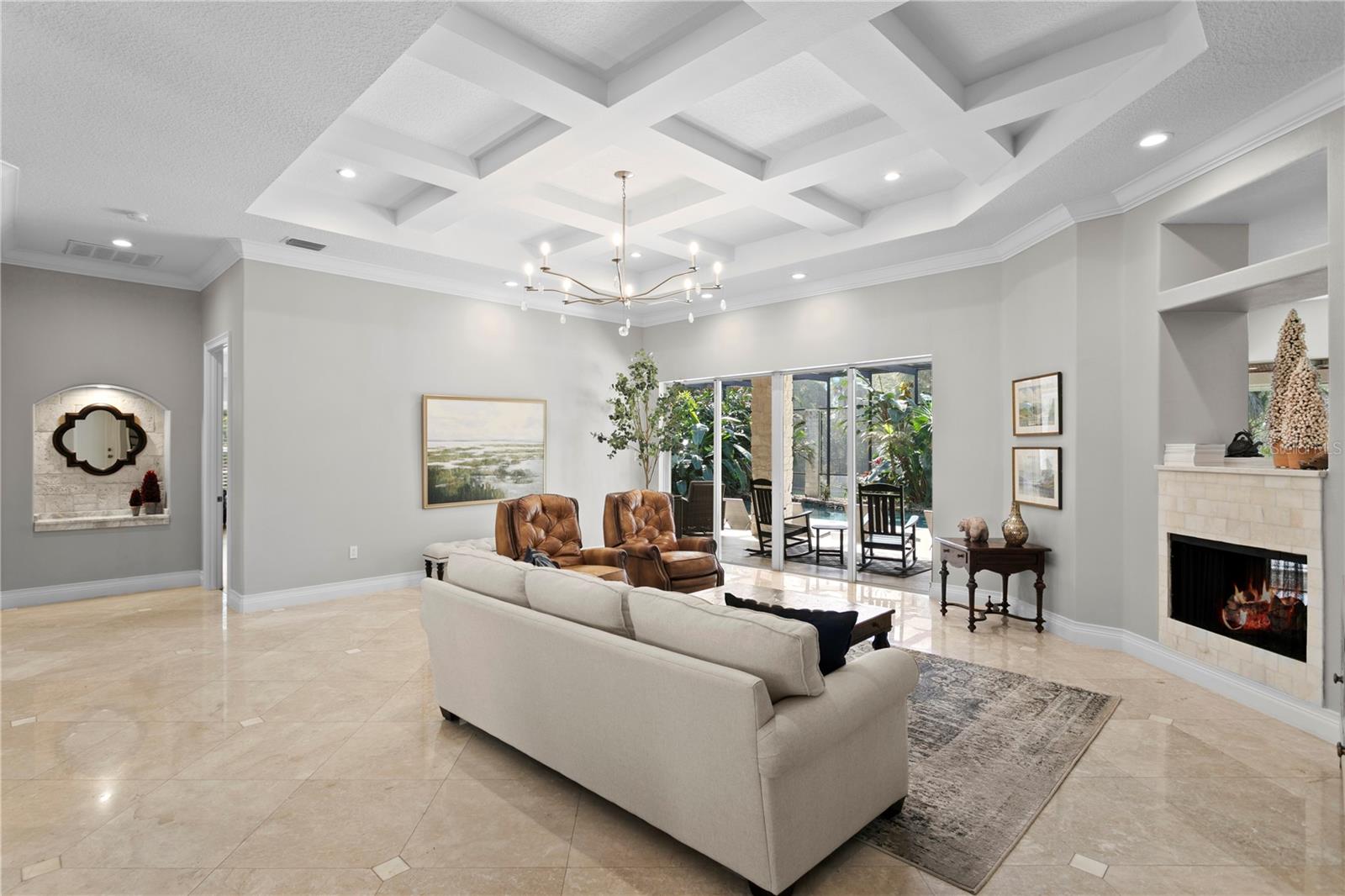 16204 SIERRA DE AVILA, TAMPA, FL, 33613