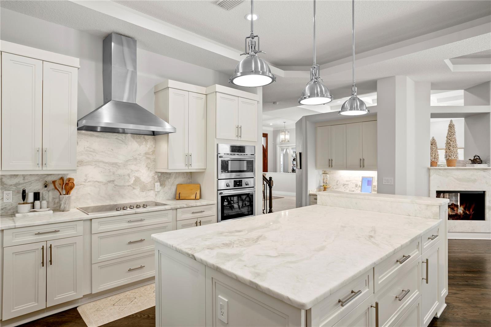 16204 SIERRA DE AVILA, TAMPA, FL, 33613