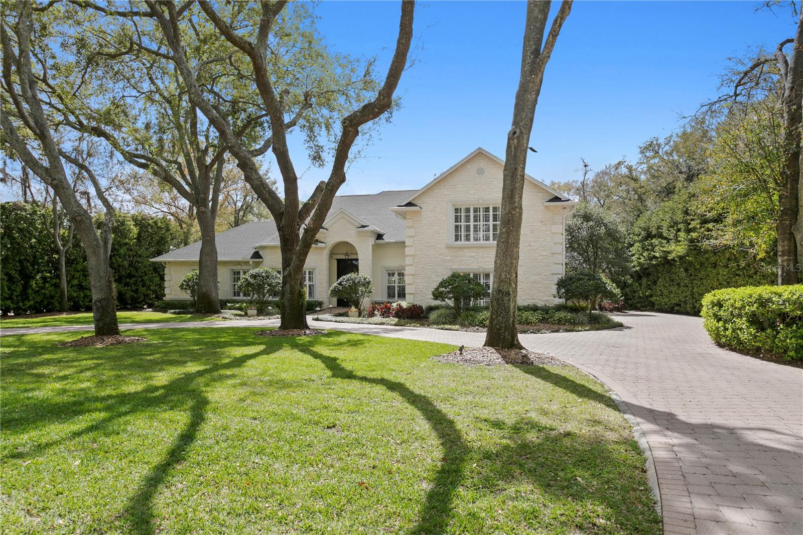 16204 SIERRA DE AVILA, TAMPA, FL, 33613