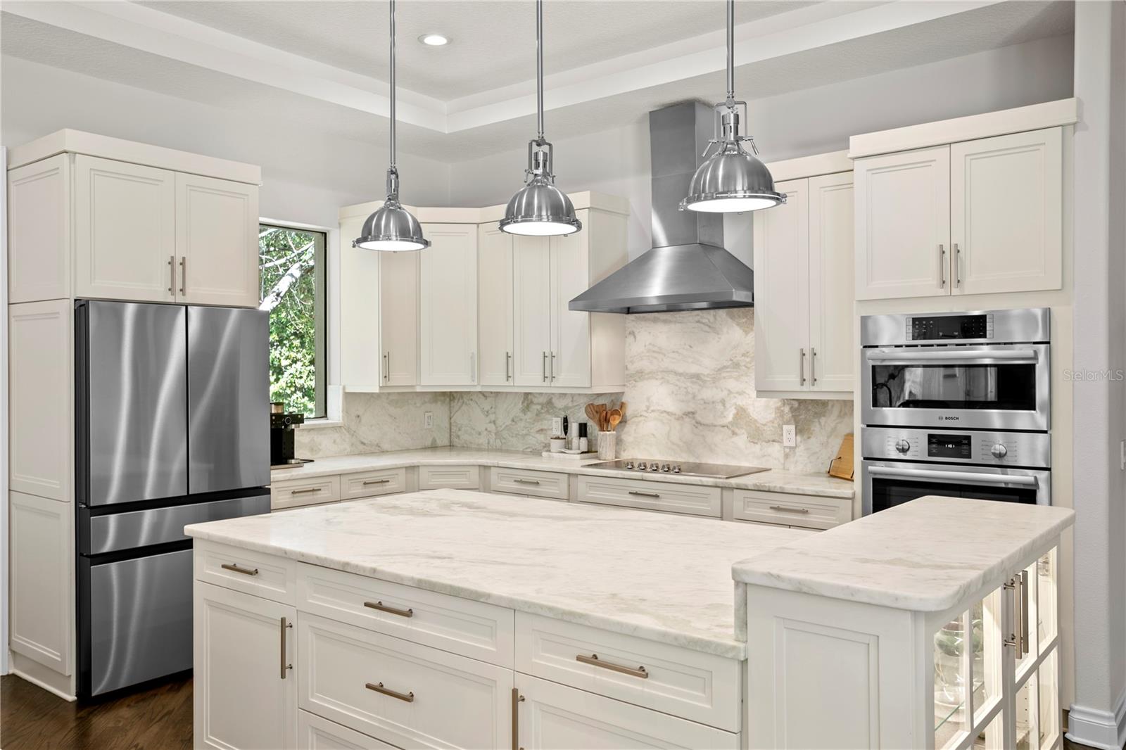 16204 SIERRA DE AVILA, TAMPA, FL, 33613