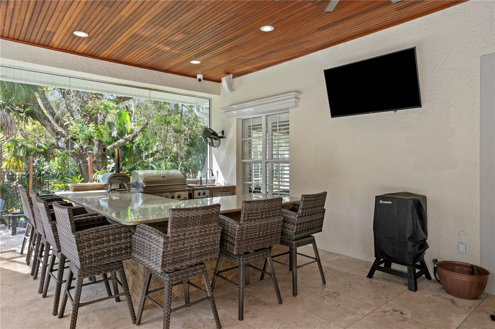 16204 SIERRA DE AVILA, TAMPA, FL, 33613