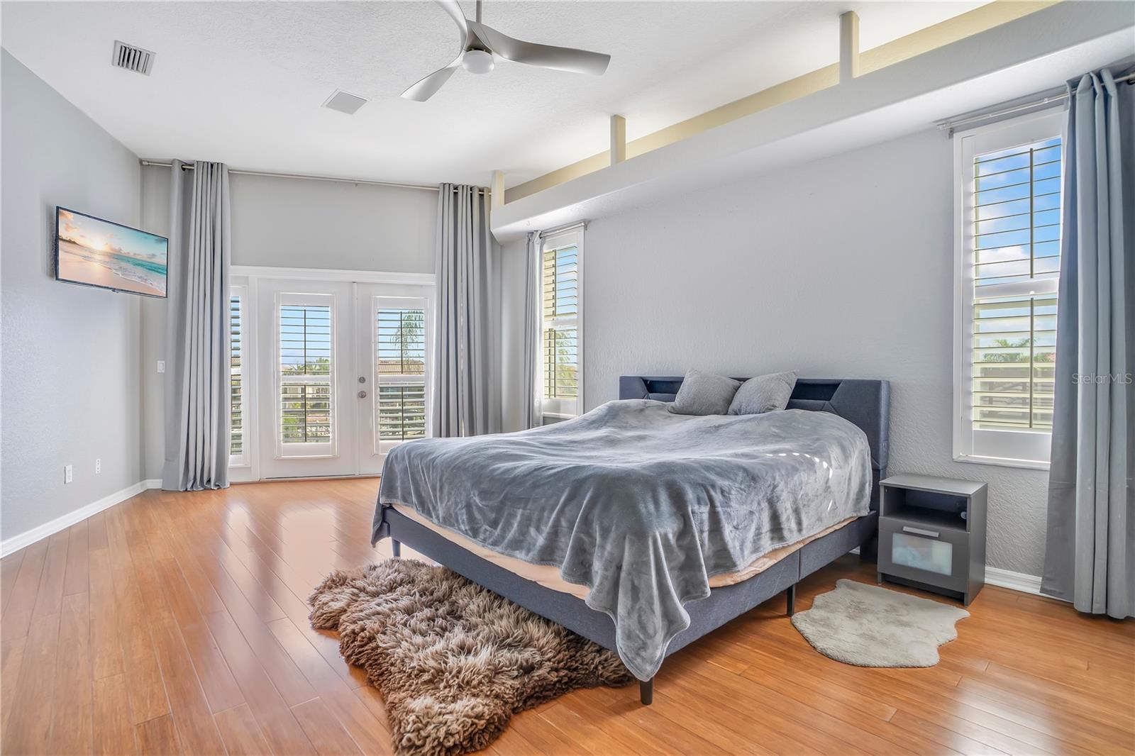 934 SYMPHONY ISLES BLVD, APOLLO BEACH, FL, 33572