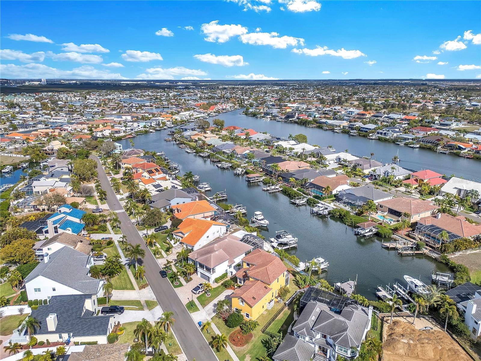 934 SYMPHONY ISLES BLVD, APOLLO BEACH, FL, 33572