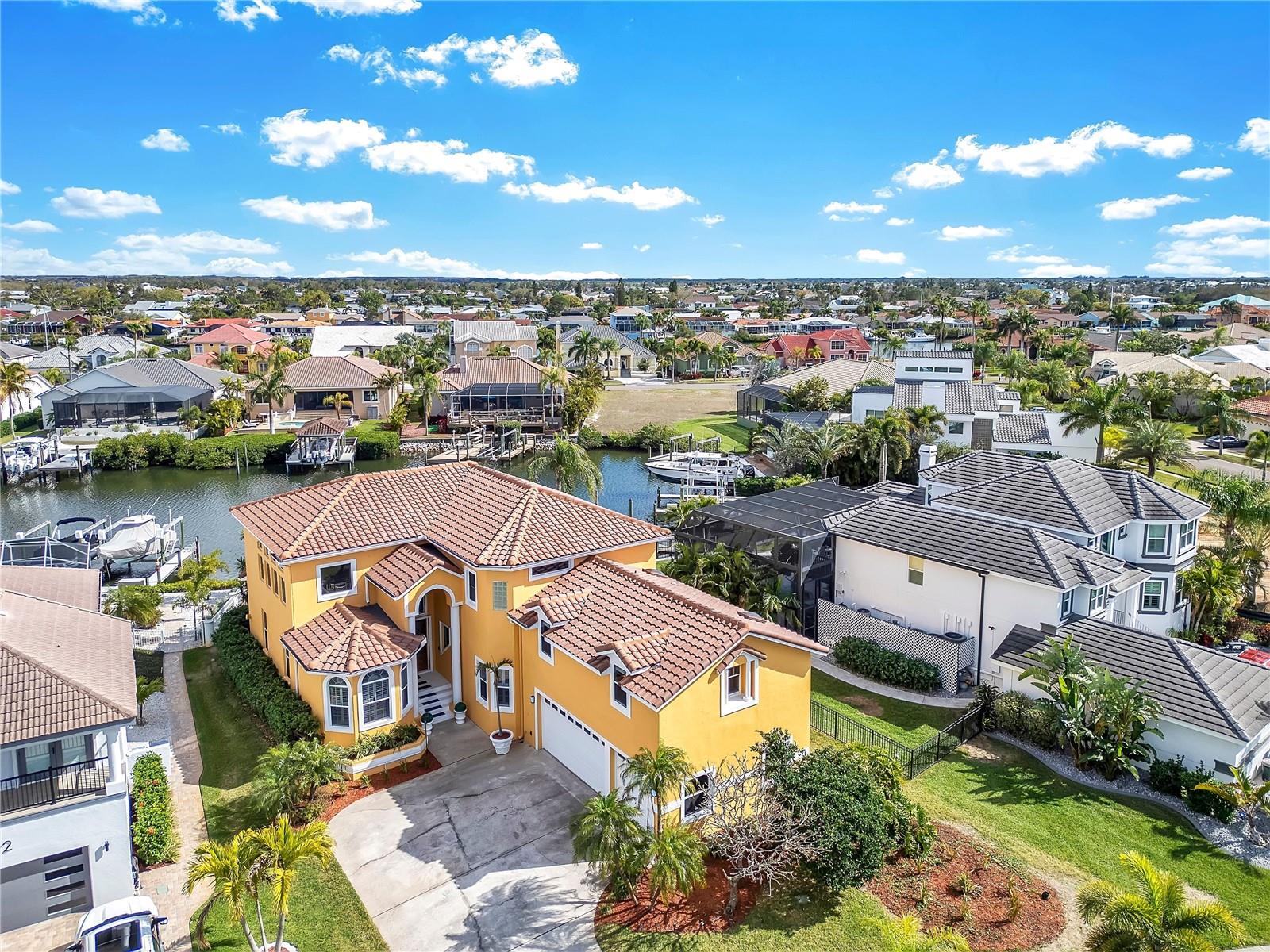 934 SYMPHONY ISLES BLVD, APOLLO BEACH, FL, 33572