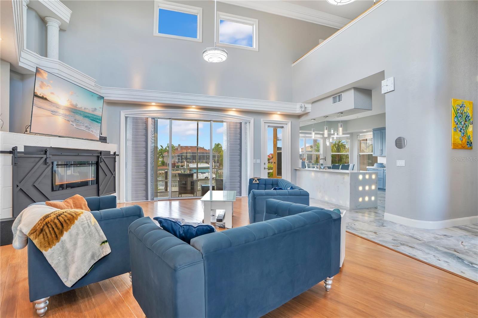 934 SYMPHONY ISLES BLVD, APOLLO BEACH, FL, 33572