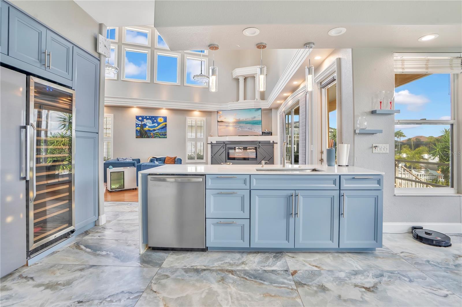 934 SYMPHONY ISLES BLVD, APOLLO BEACH, FL, 33572