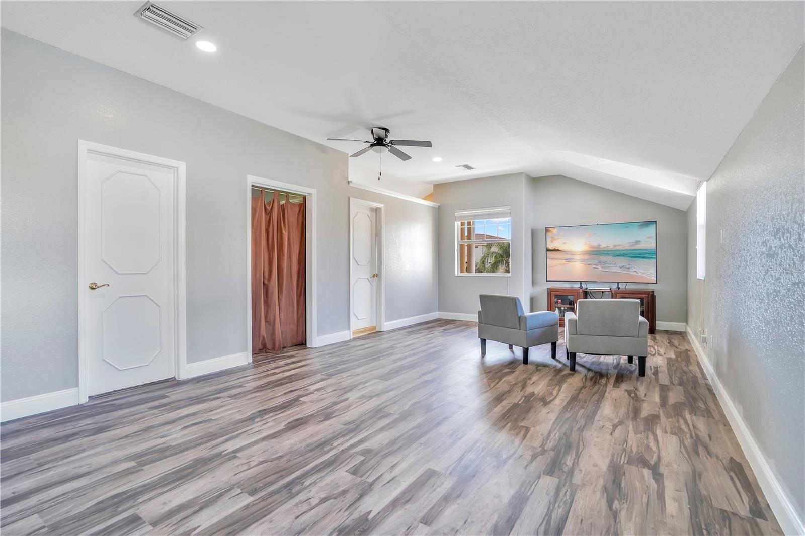 934 SYMPHONY ISLES BLVD, APOLLO BEACH, FL, 33572