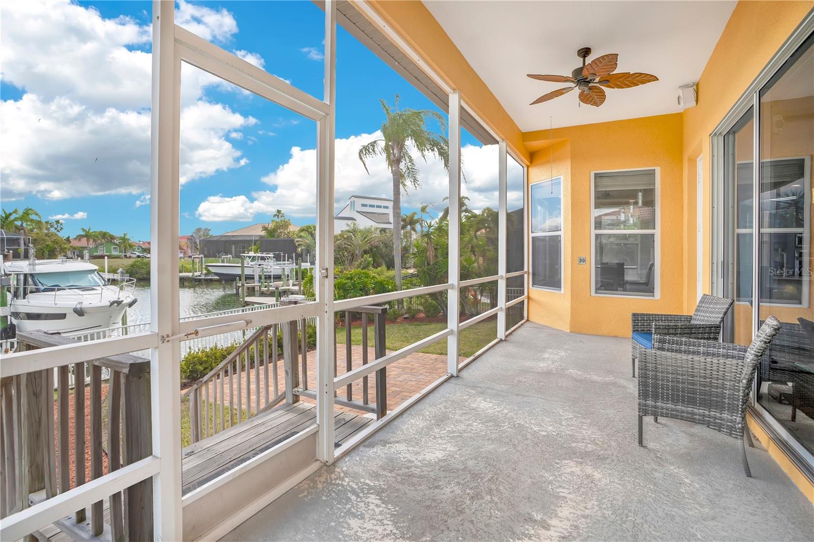 934 SYMPHONY ISLES BLVD, APOLLO BEACH, FL, 33572