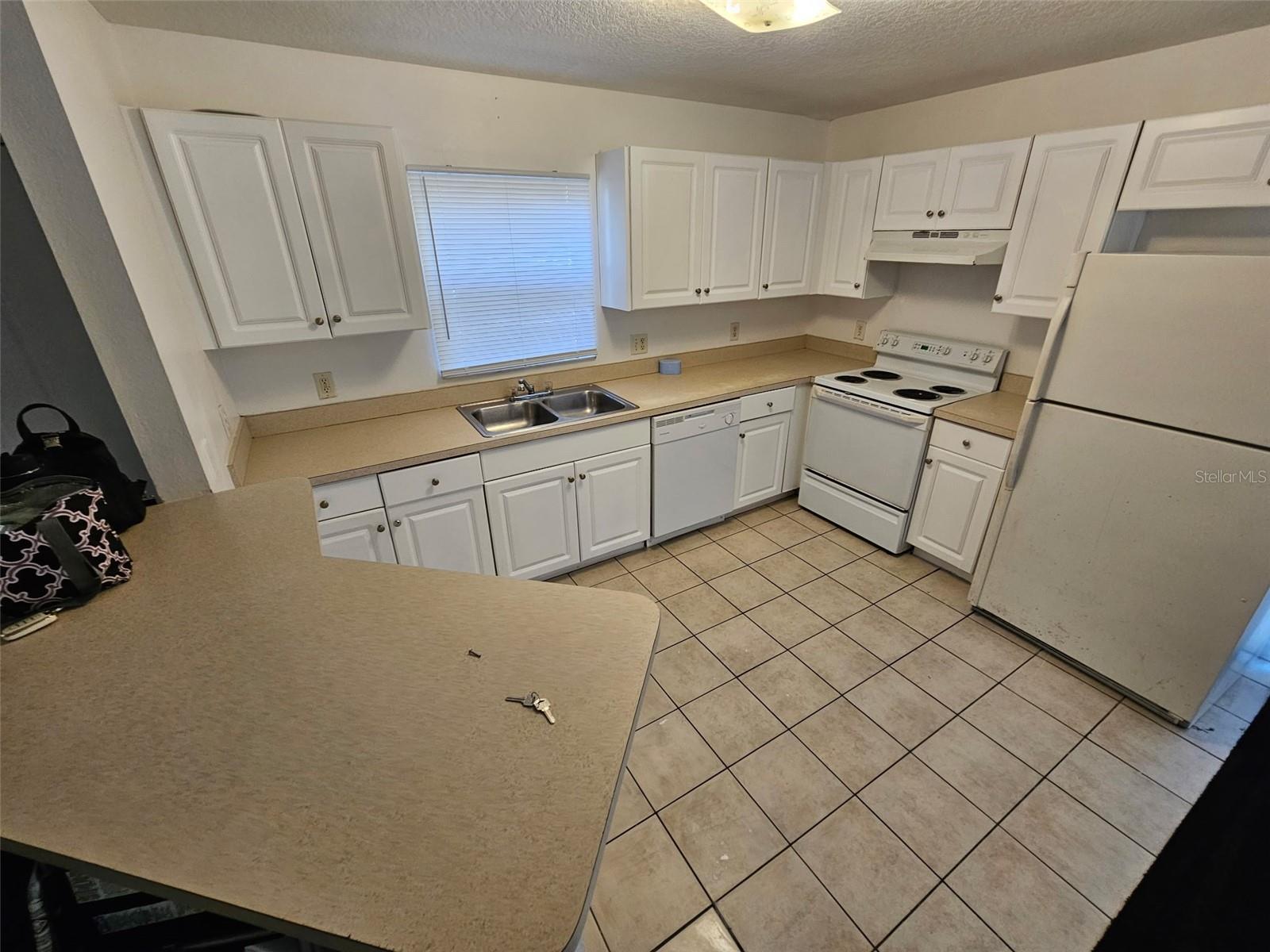 1000 13TH AVE S, ST PETERSBURG, FL, 33705