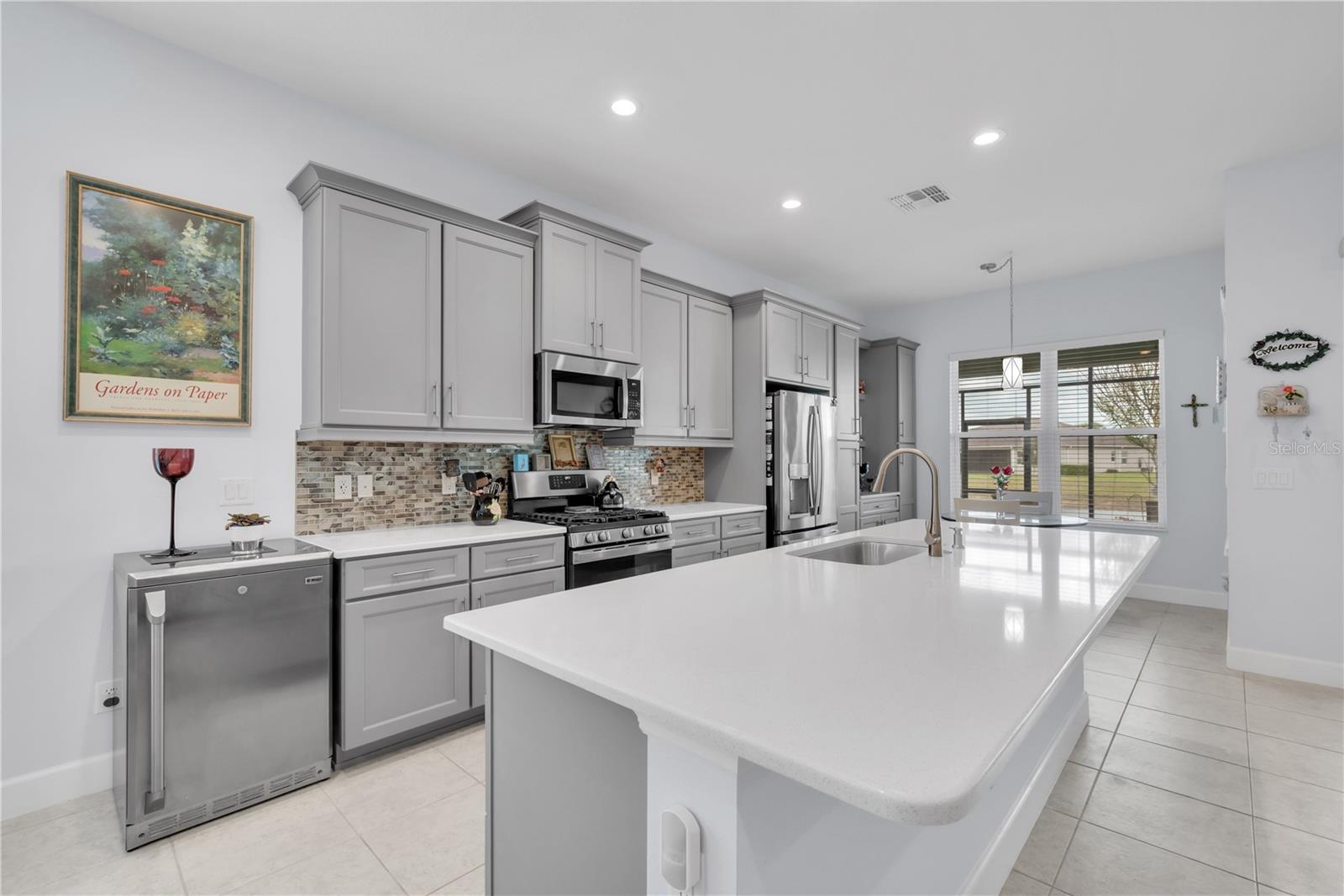 4916 SEVILLA SHORES DR, WIMAUMA, FL, 33598