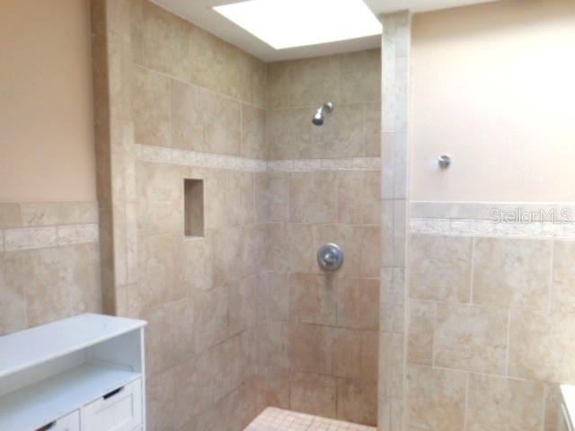 2925 W PARIS ST, TAMPA, FL, 33614
