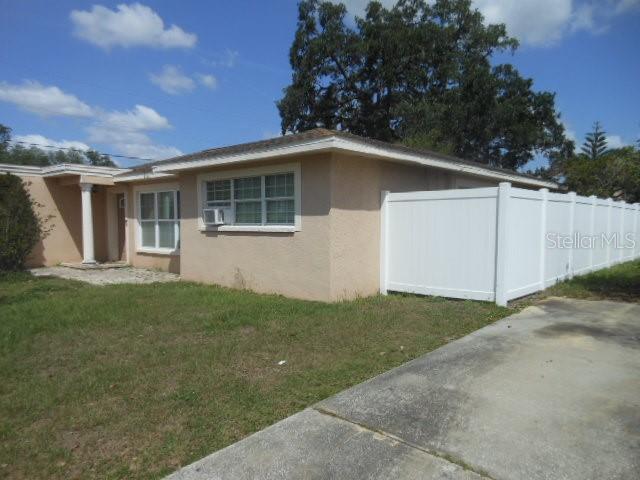 2925 W PARIS ST, TAMPA, FL, 33614