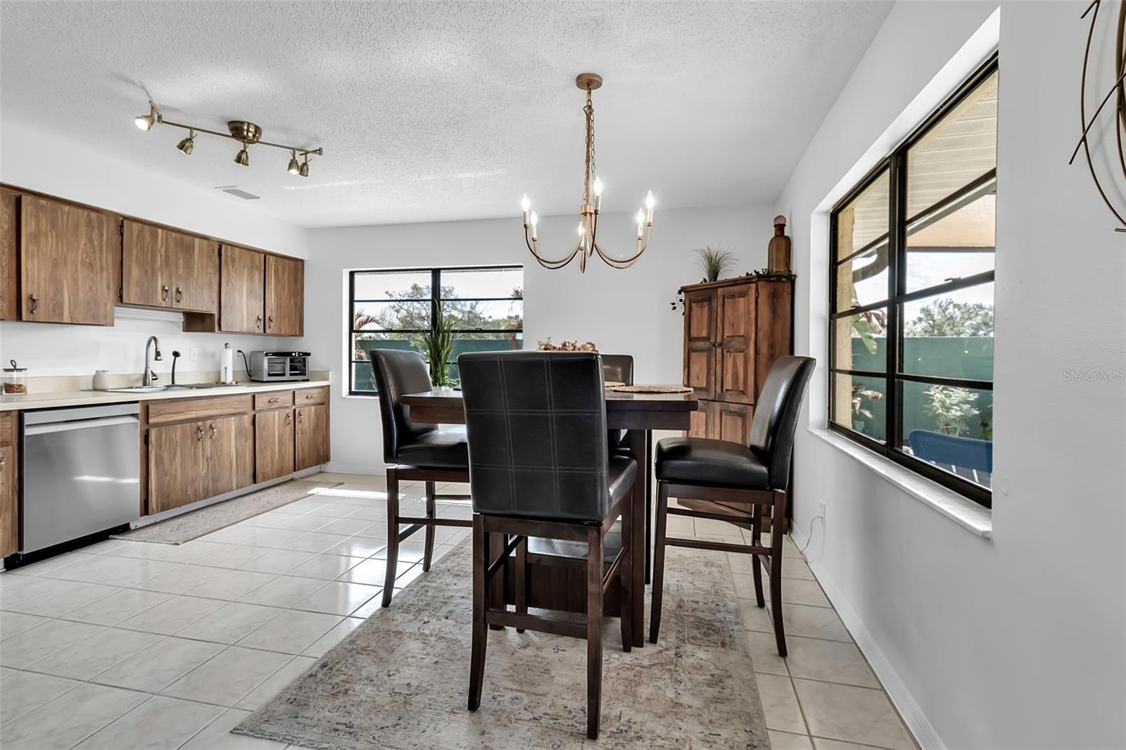 1602 DOWER WAY, SUN CITY CENTER, FL, 33573