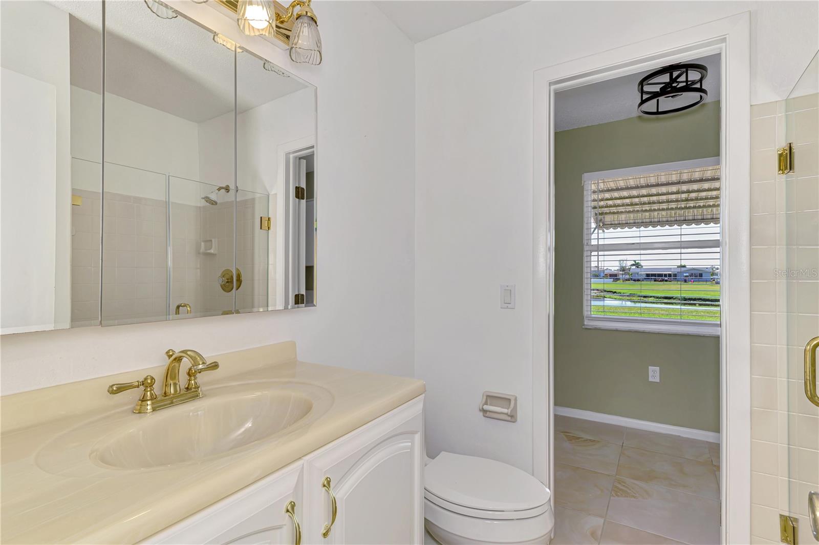 31 OAKLAND HILLS CT, ROTONDA WEST, FL, 33947