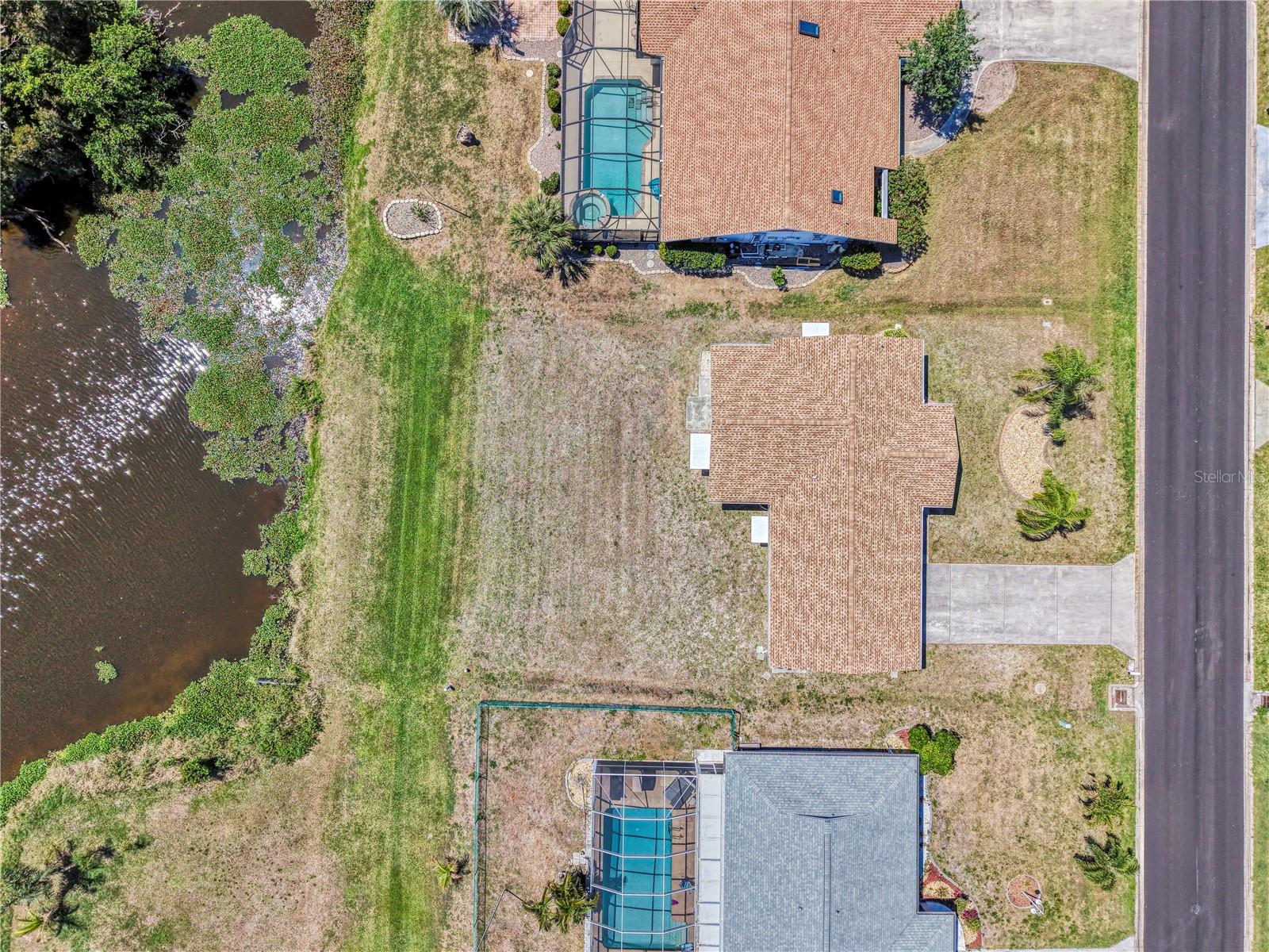 31 OAKLAND HILLS CT, ROTONDA WEST, FL, 33947