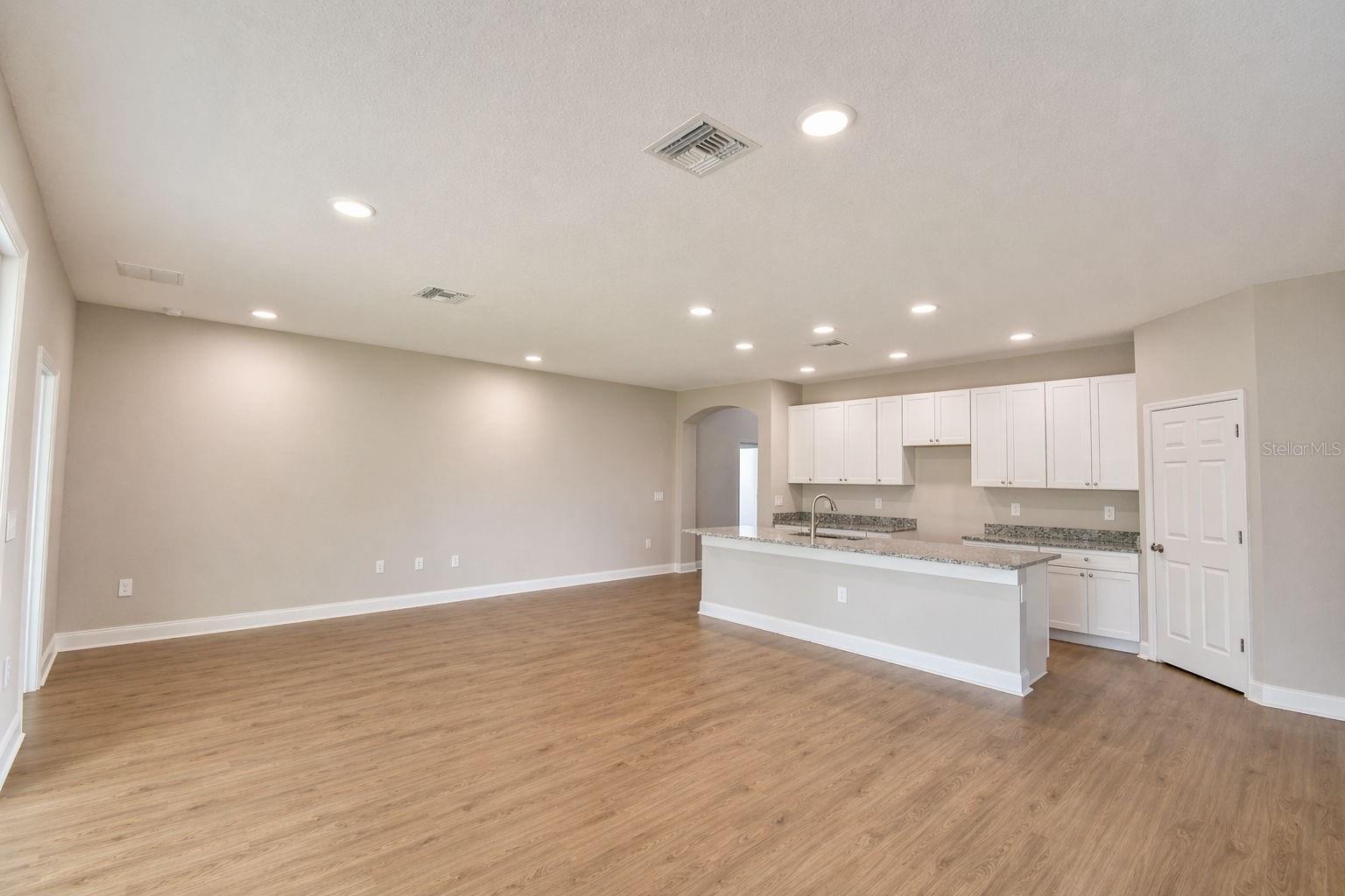 140 1ST ST, WINTER HAVEN, FL, 33880