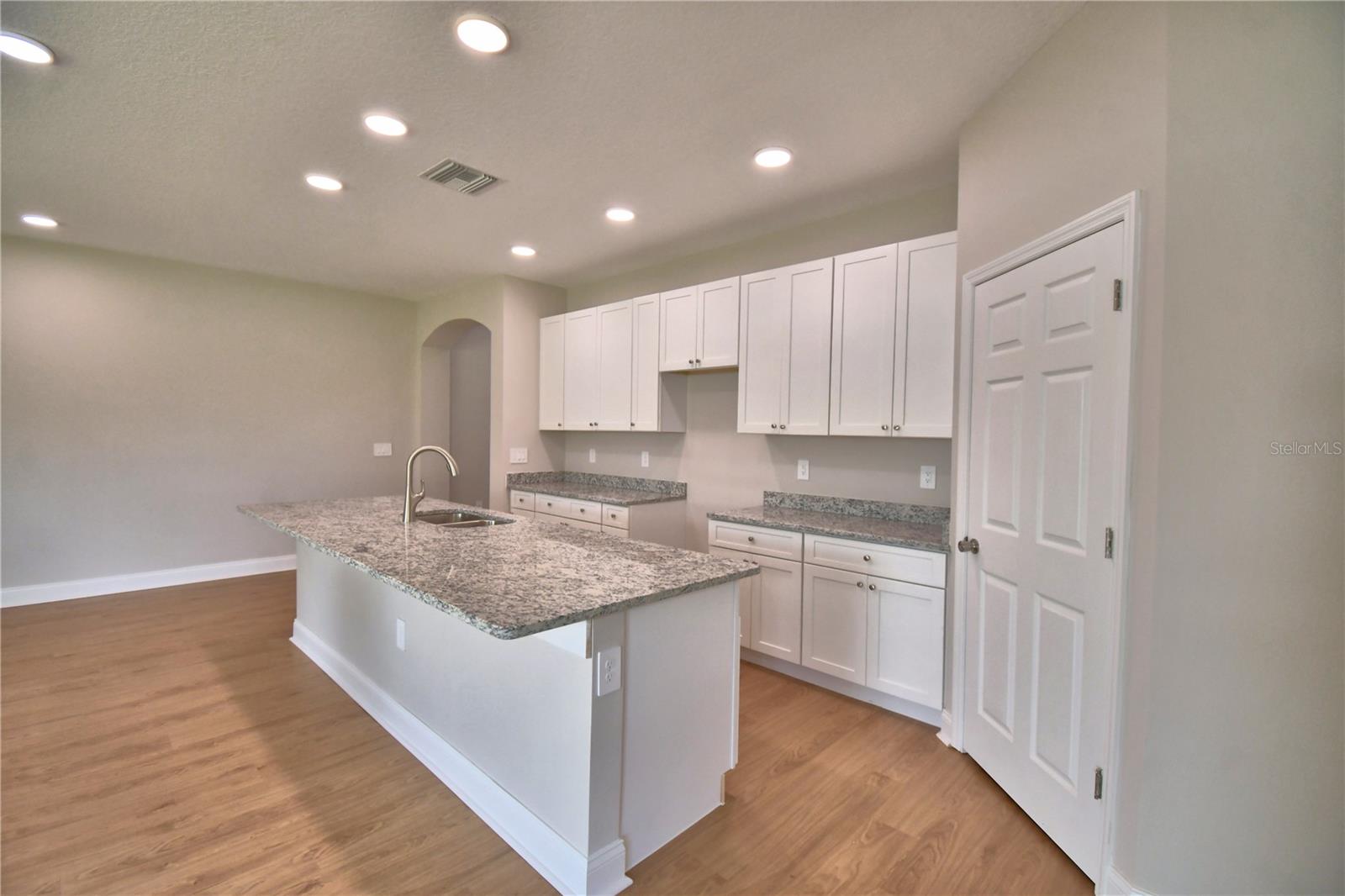 140 1ST ST, WINTER HAVEN, FL, 33880