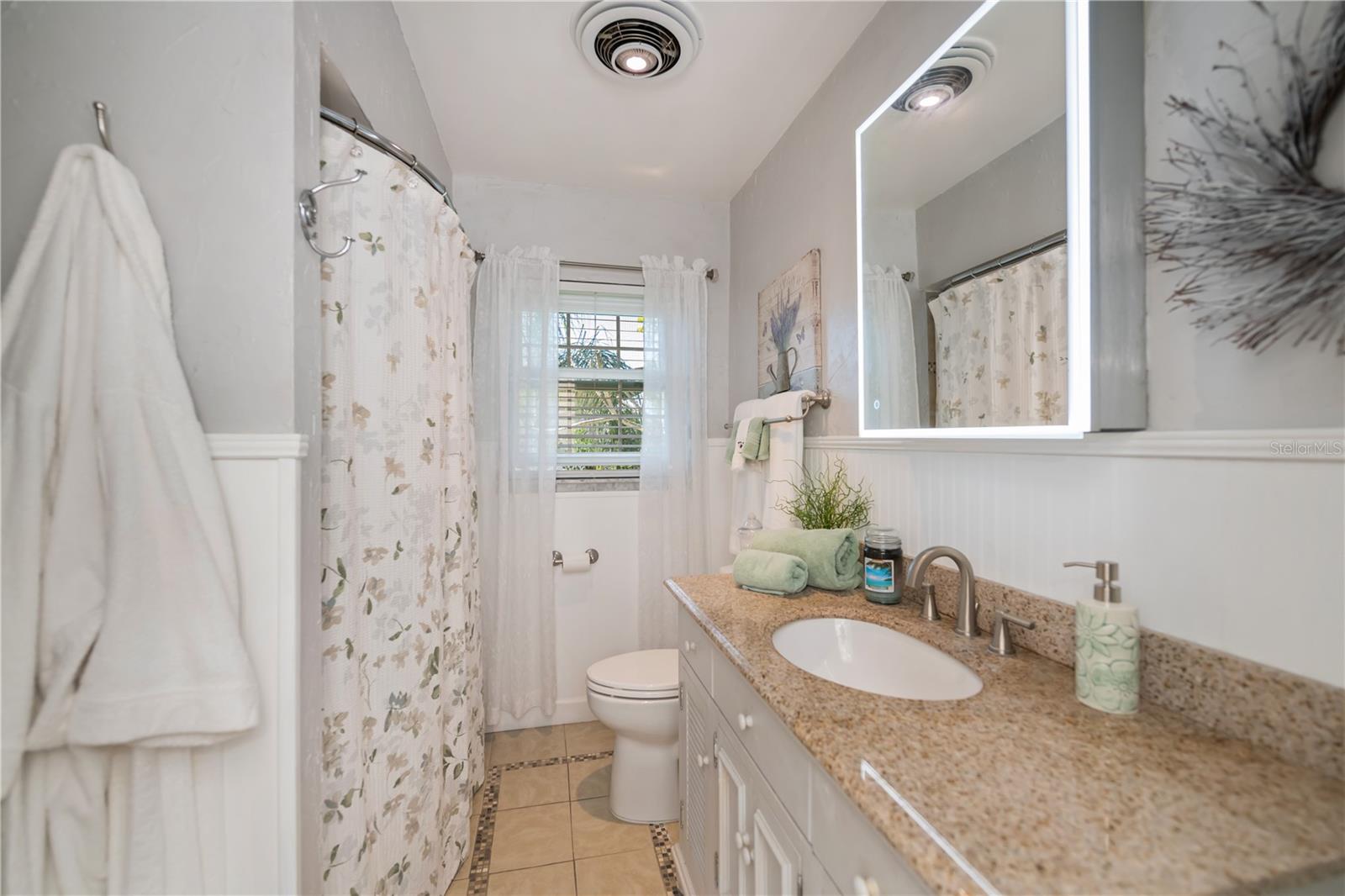 809 NOKOMIS AVE S, VENICE, FL, 34285