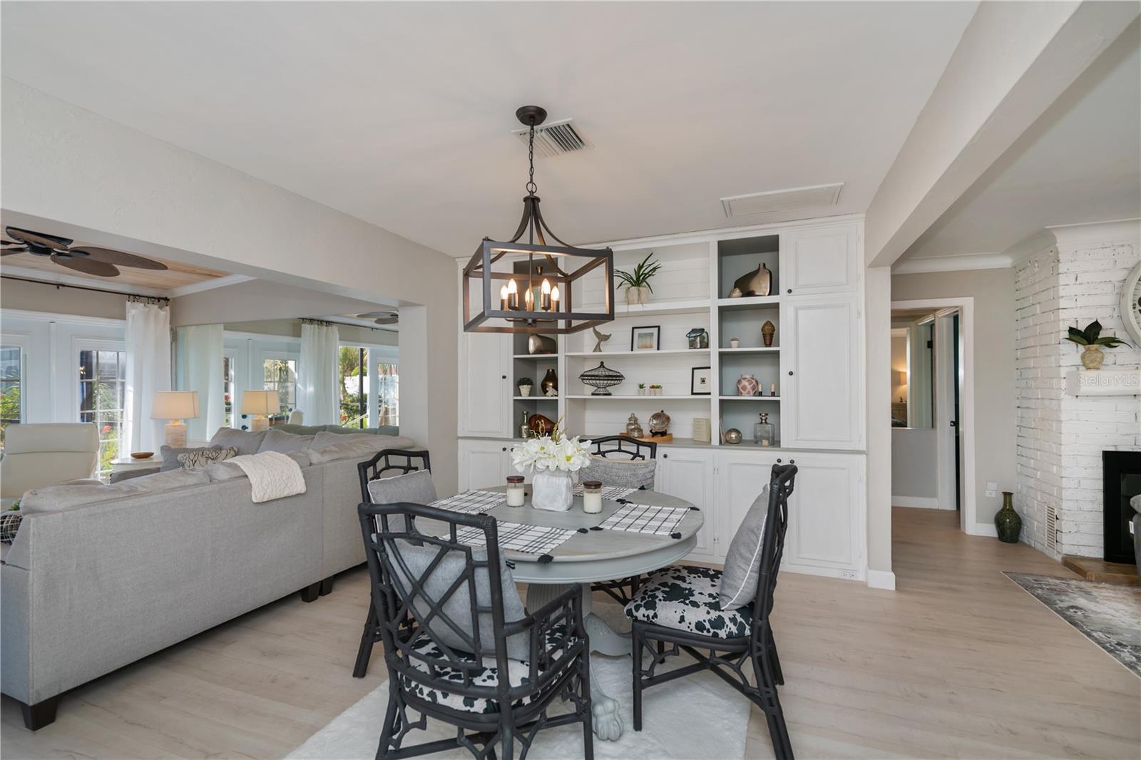 809 NOKOMIS AVE S, VENICE, FL, 34285