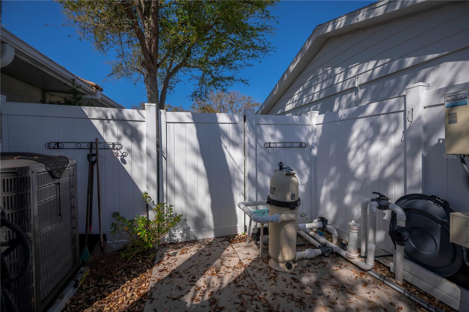 809 NOKOMIS AVE S, VENICE, FL, 34285