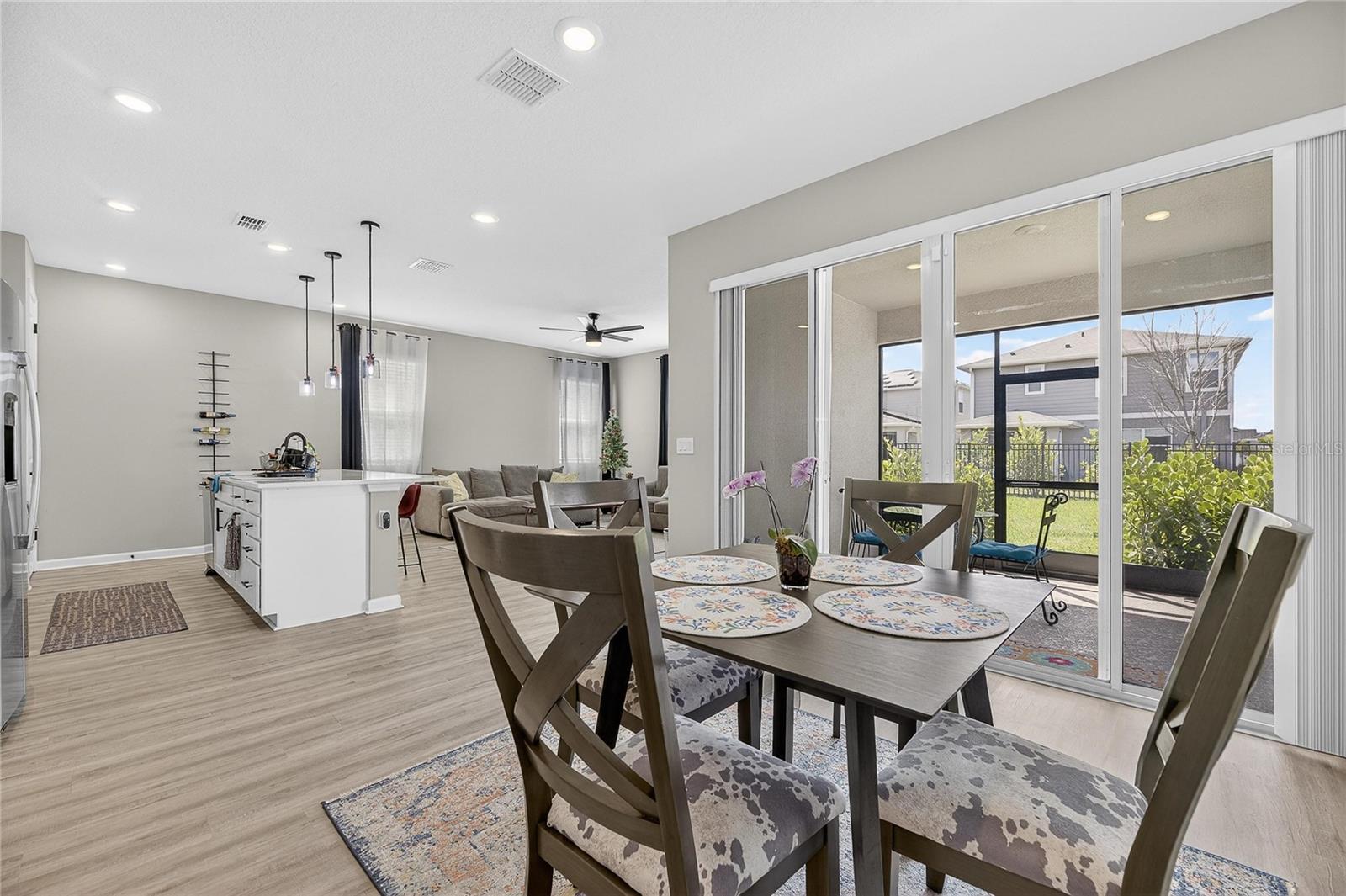 6255 GOLDEN BEACH DR, APOLLO BEACH, FL, 33572
