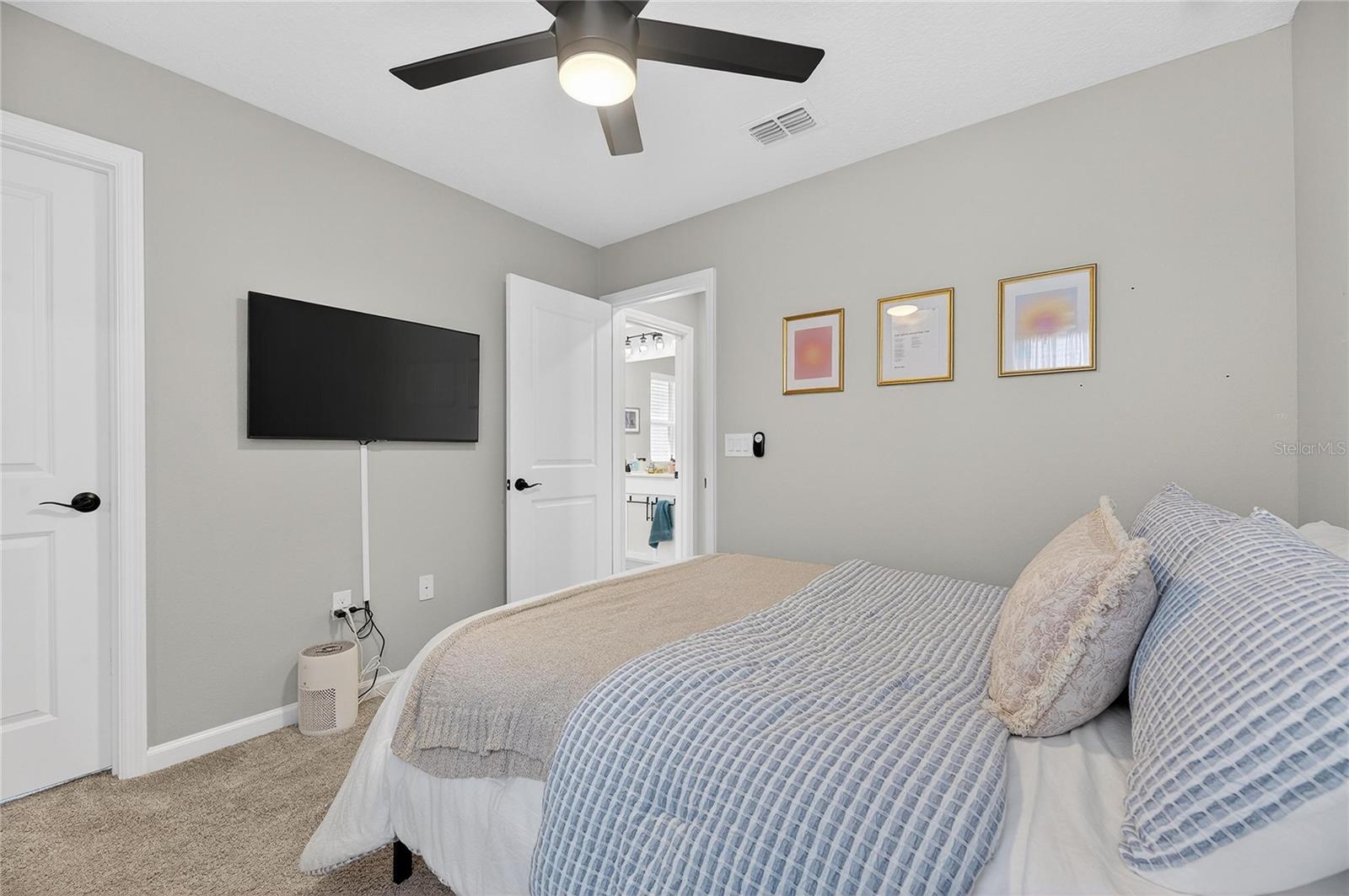 6255 GOLDEN BEACH DR, APOLLO BEACH, FL, 33572
