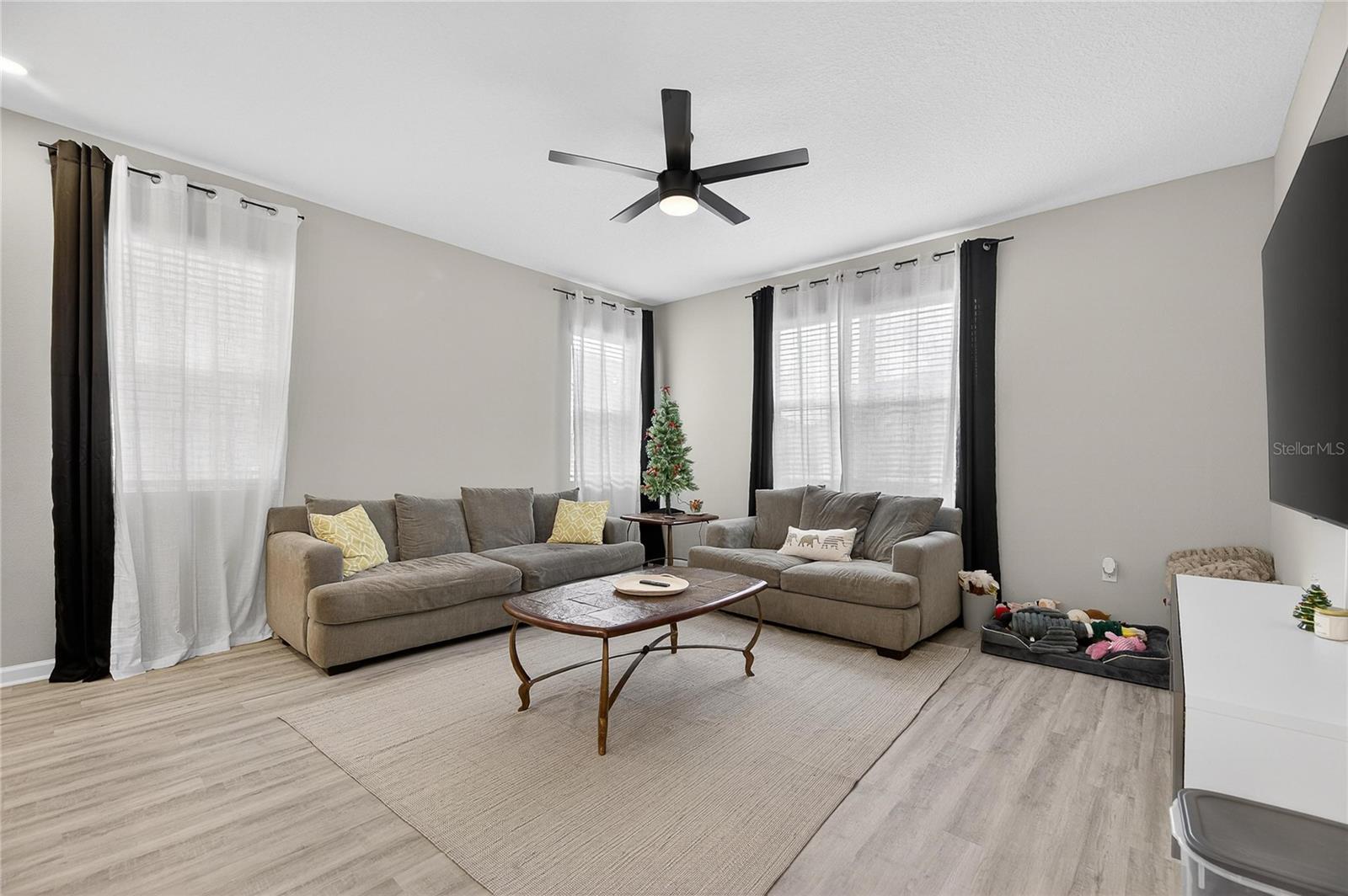 6255 GOLDEN BEACH DR, APOLLO BEACH, FL, 33572