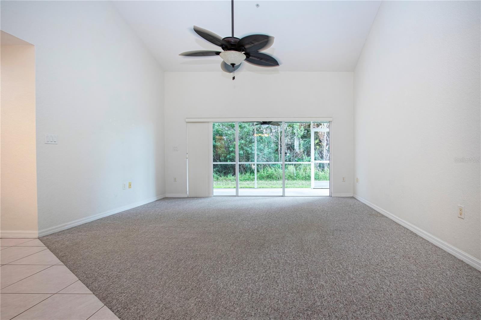 7043 STRAND CIR #102, BRADENTON, FL, 34203