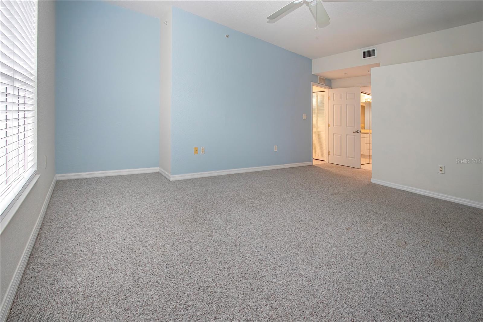 7043 STRAND CIR #102, BRADENTON, FL, 34203