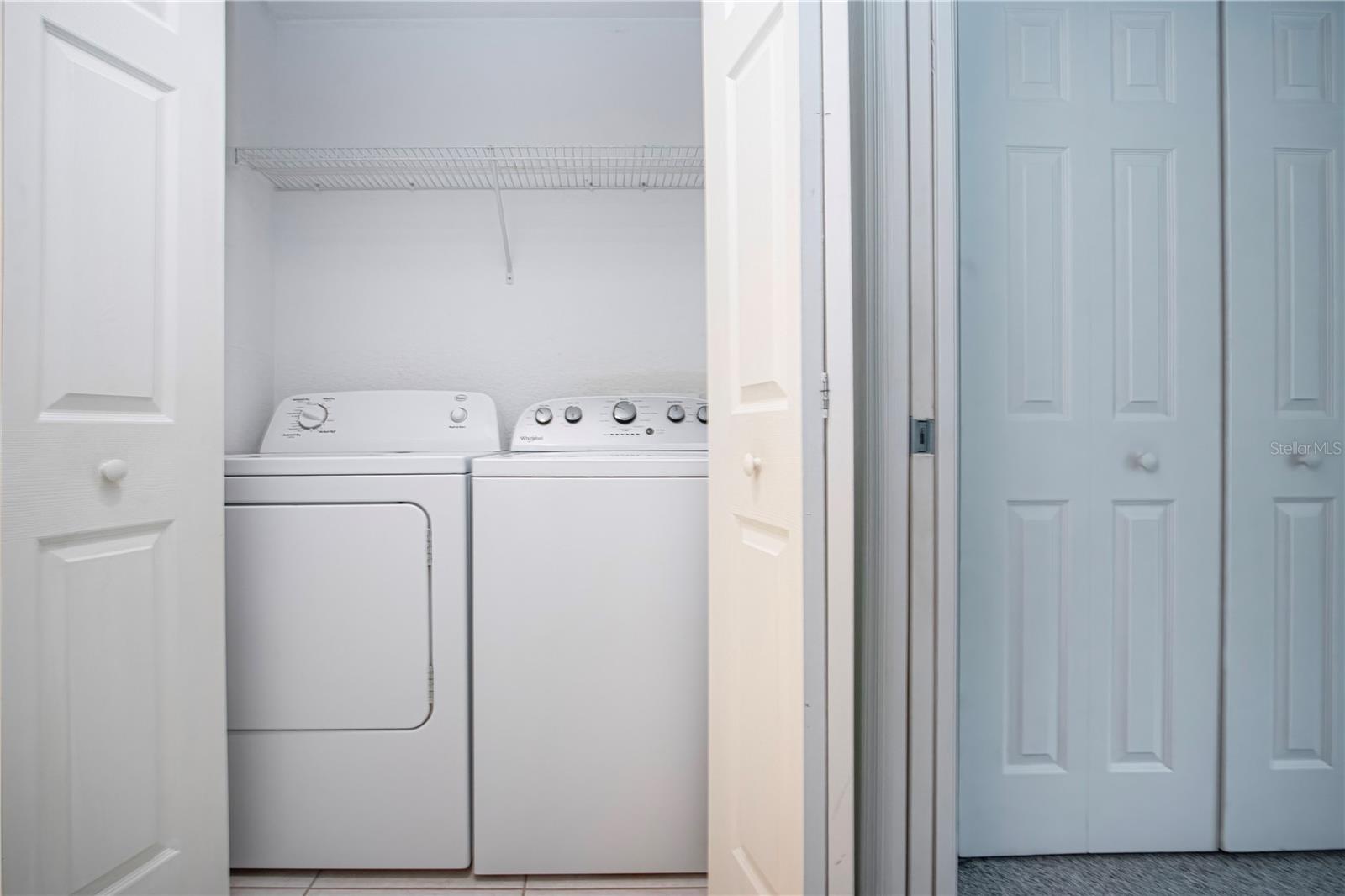 7043 STRAND CIR #102, BRADENTON, FL, 34203