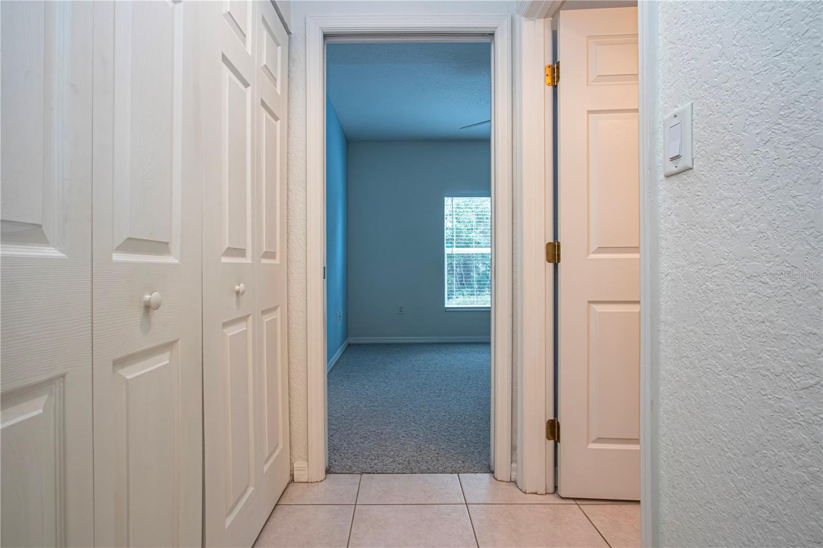 7043 STRAND CIR #102, BRADENTON, FL, 34203