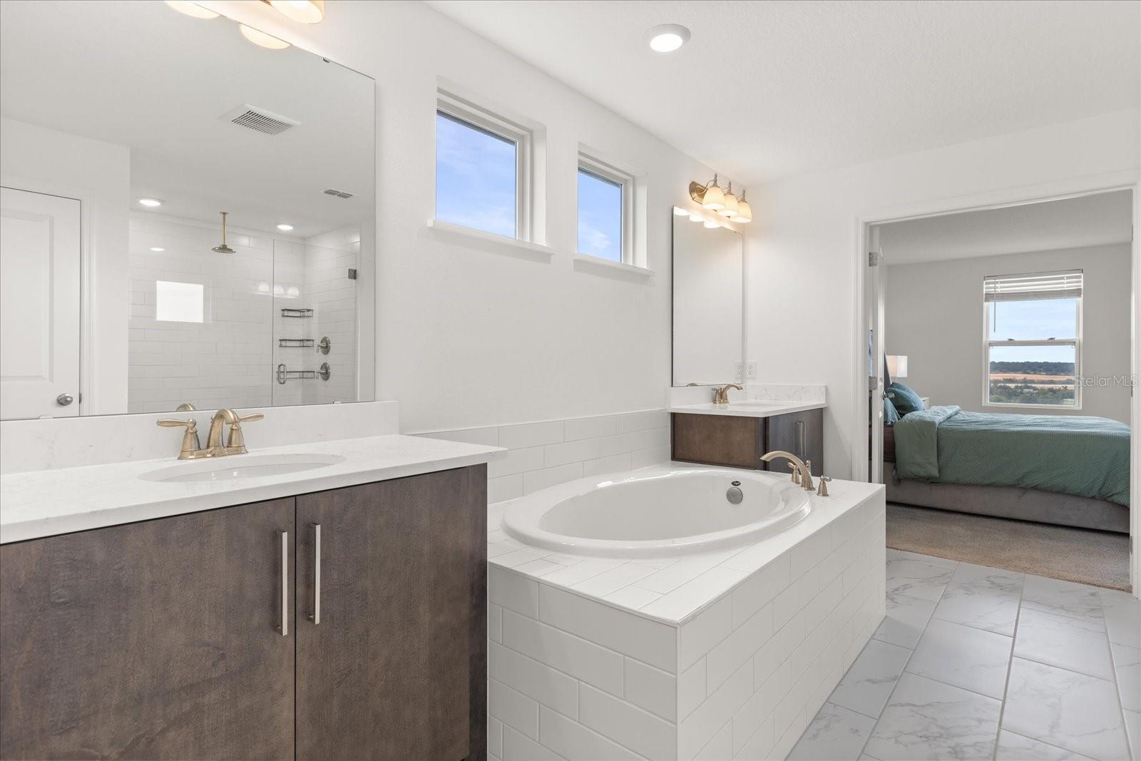 2302 GOLD DUST DR, CLERMONT, FL, 34715