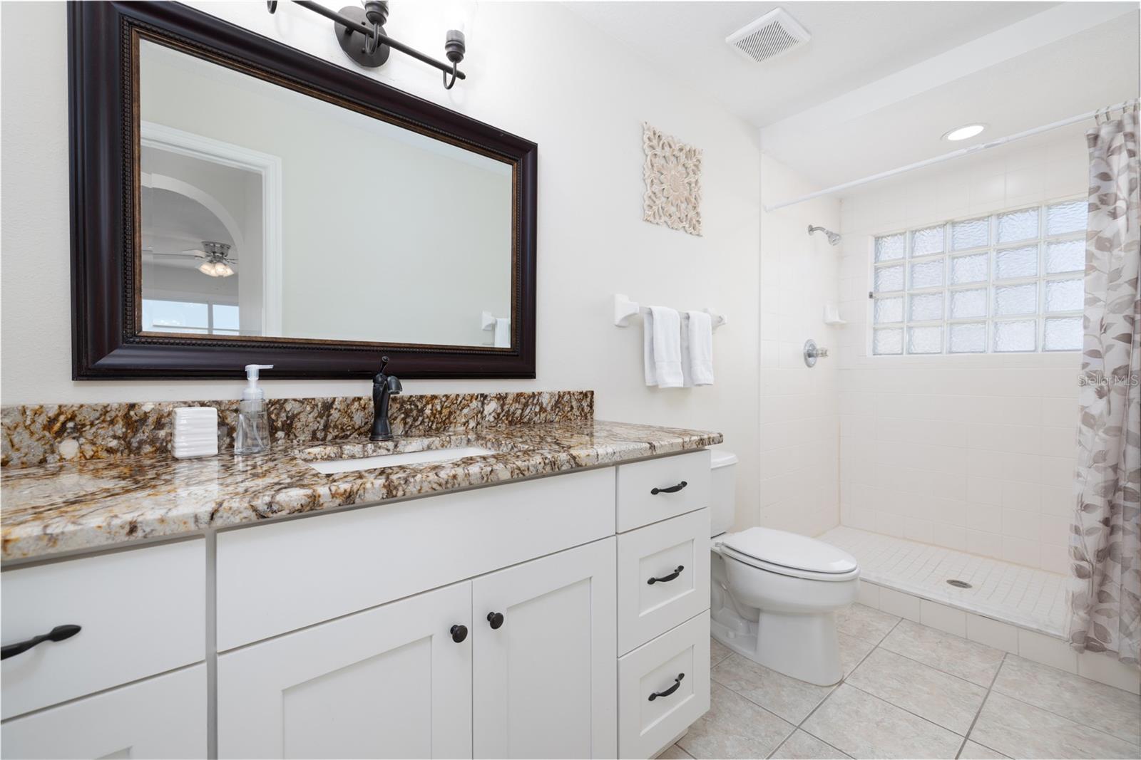 3076 OCEAN SHORE BLVD, ORMOND BEACH, FL, 32176