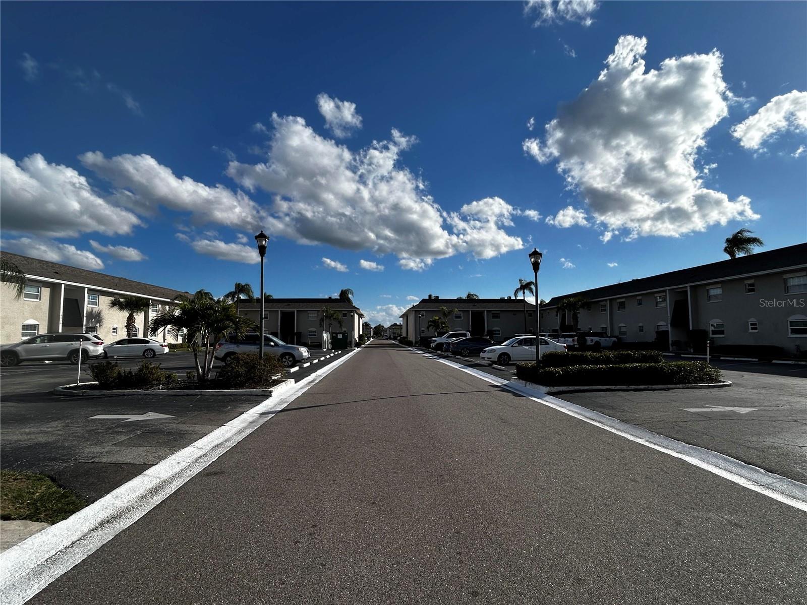 Main Stret- Bay pointe Dr.