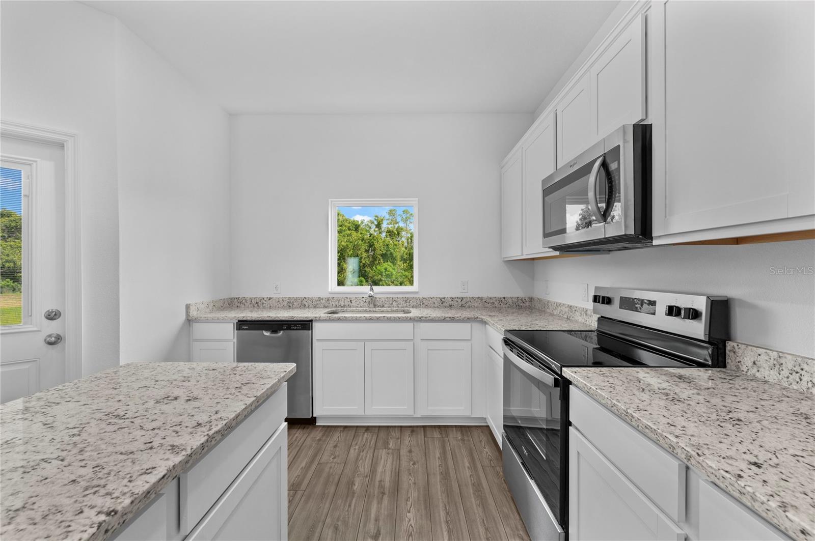 560 BAY LEAF DR, POINCIANA, FL, 34759