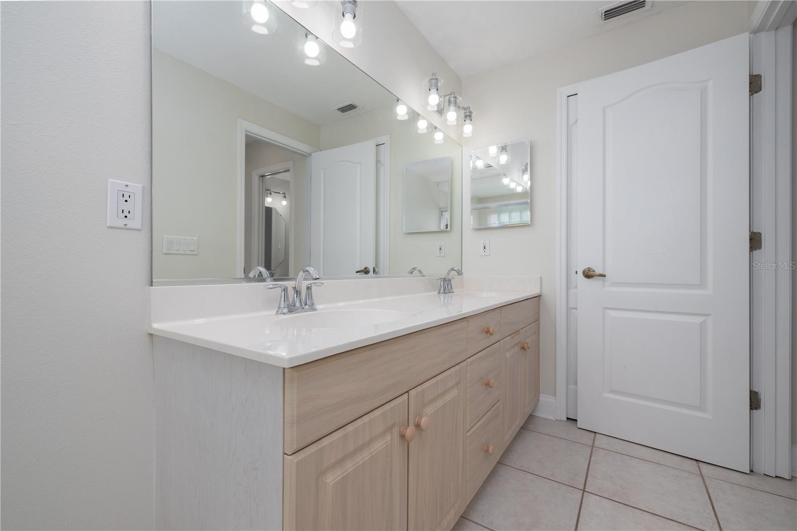 3074 OCEAN SHORE BLVD, ORMOND BEACH, FL, 32176
