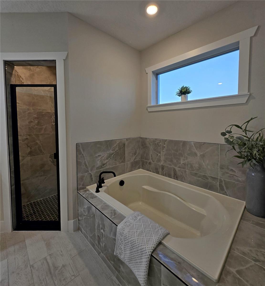 6836 HEAVITREE DR, SEBRING, FL, 33876