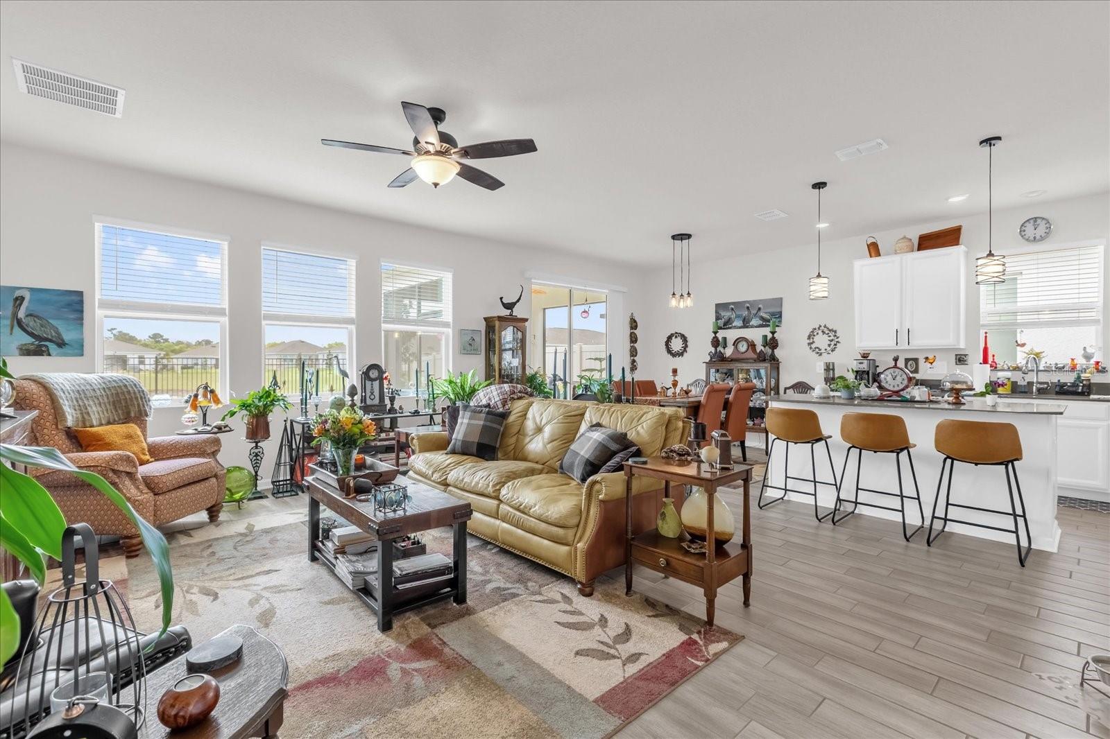 33655 SKY BLOSSOM CIR, LEESBURG, FL, 34788