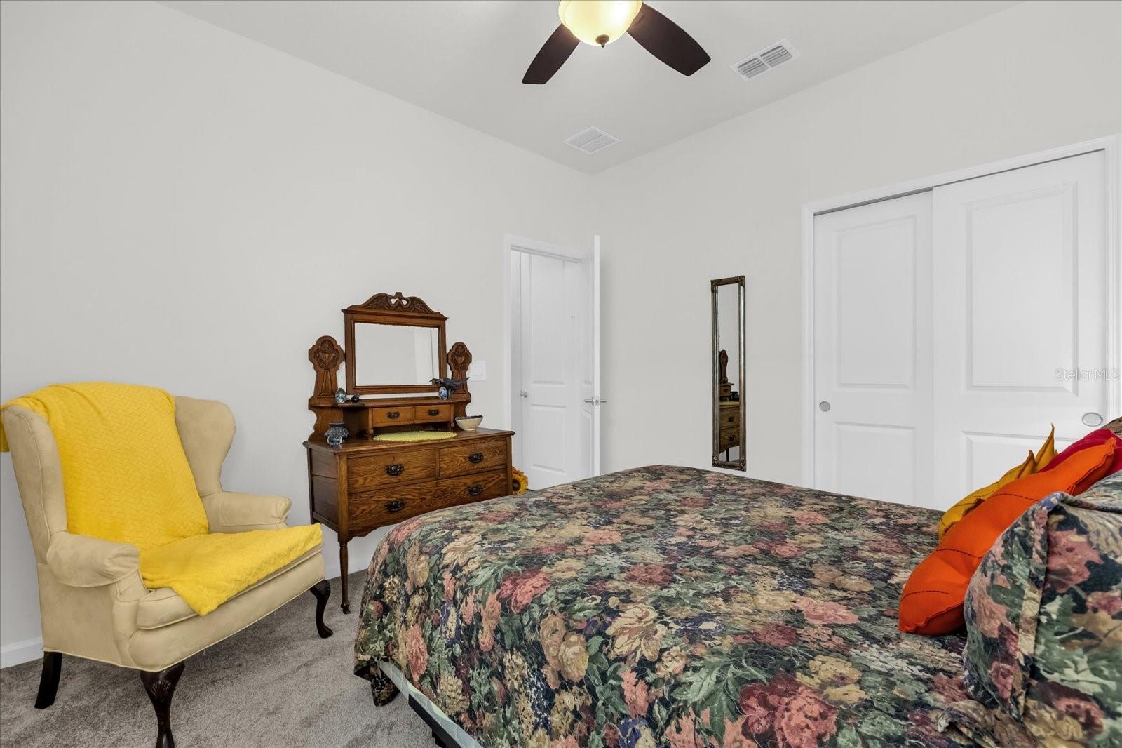 33655 SKY BLOSSOM CIR, LEESBURG, FL, 34788