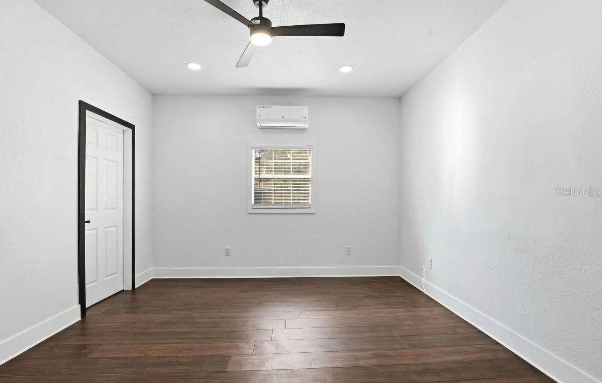 2132 W BIRD ST, TAMPA, FL, 33604