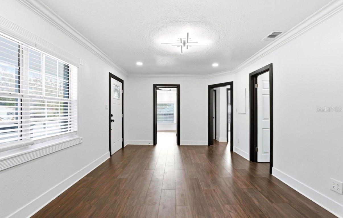 2132 W BIRD ST, TAMPA, FL, 33604