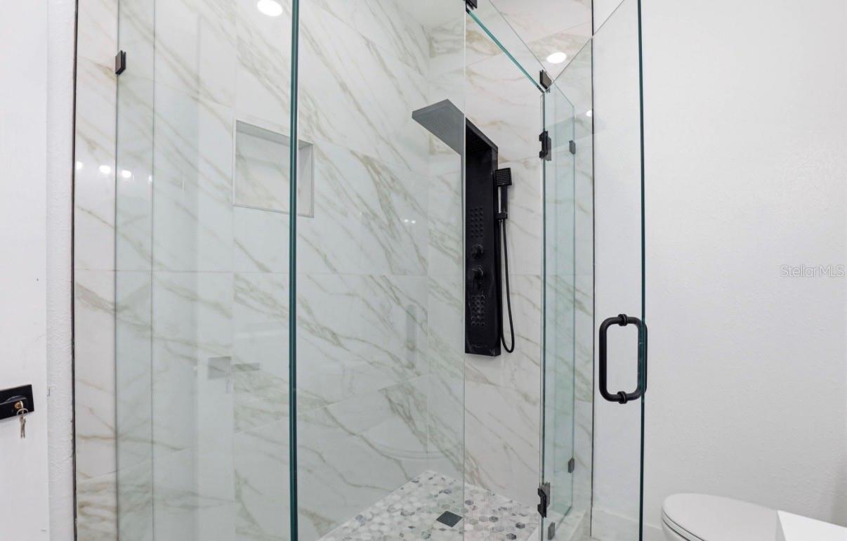 2132 W BIRD ST, TAMPA, FL, 33604