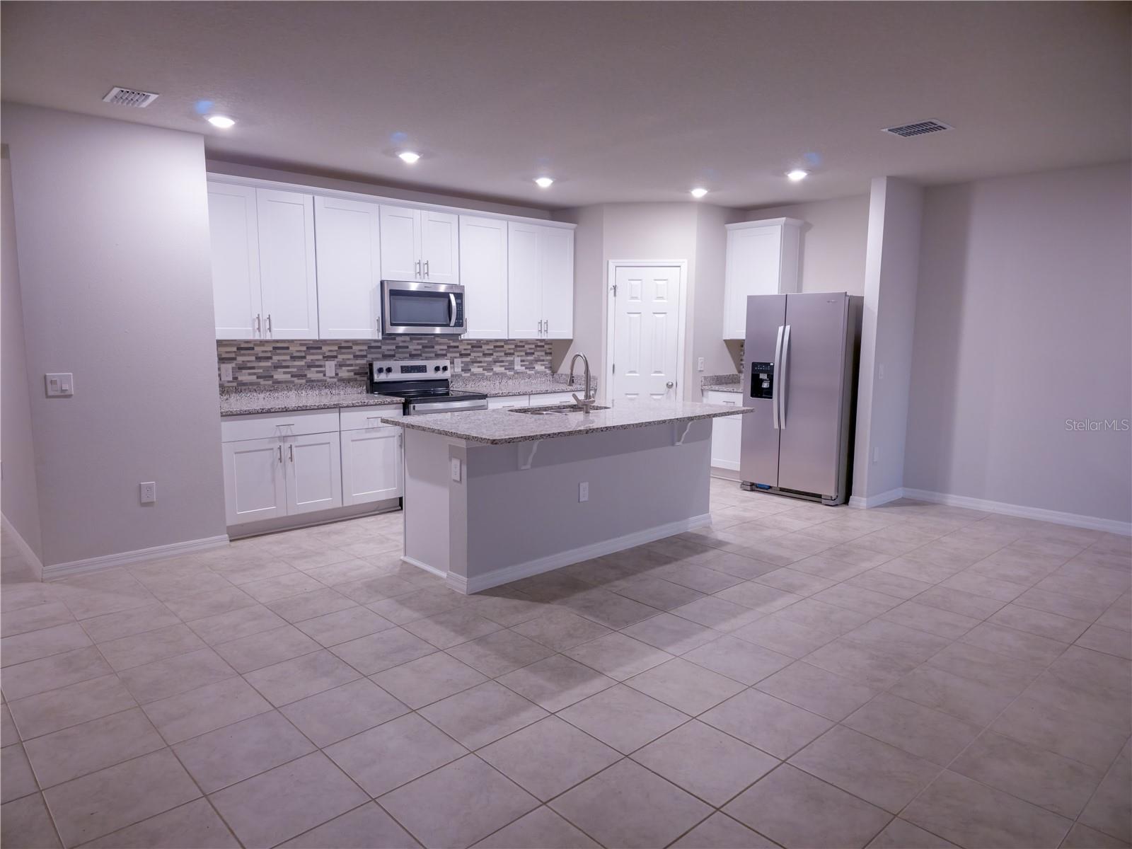 3301 WEITZEL DR, HAINES CITY, FL, 33844