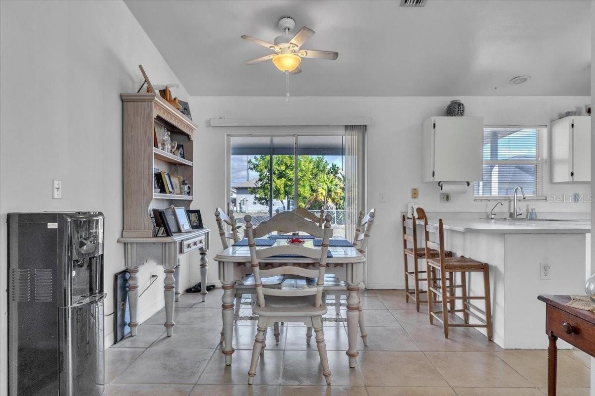 123 NW 9TH ST, CAPE CORAL, FL, 33993